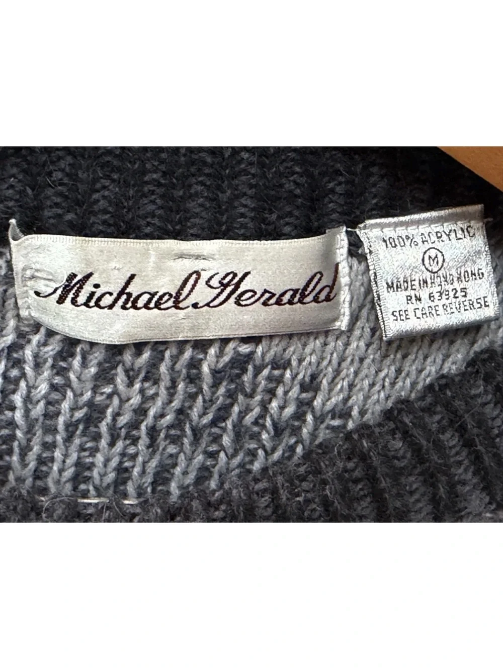 Vintage Michael Gerald Gray and White Geometric Pattern Sweater Mens Size M